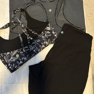 Size 10 jogger type leggings and size 10 top.   Sports bra med.